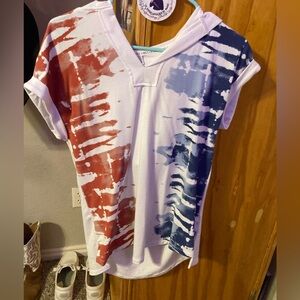 Red White and Blue mini sleeve hooded shirt